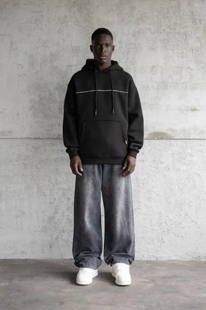 Erkek Patience Baskılı Kapüşonlu Sweatshirt Siyah