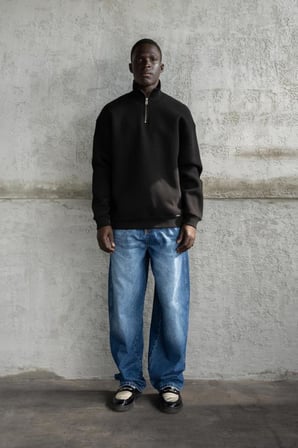 Erkek Basic Yüksek Yaka Sweatshirt Siyah