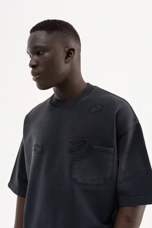 Erkek Patchwork Nakışlı Yıkamalı Oversize Tişört Siyah