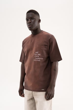 Erkek Printed Pocket Tee Oversize Tişört Koyu Kahverengi