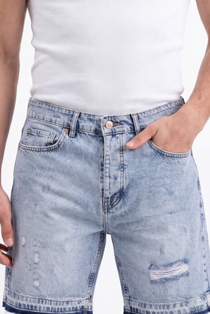 Erkek Boyfriend Yıpratmalı Jean Şort Açık Mavi