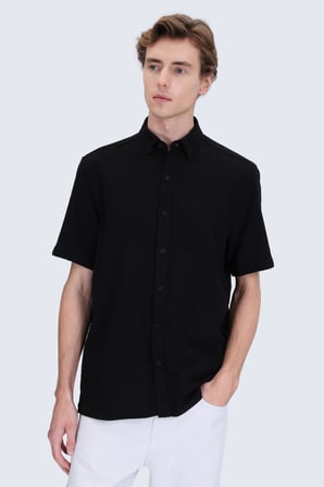 Siyah Comfort Fit Düğmeli Yaka %100 Pamuk Kısa Kollu Gömlek | XL