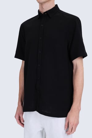 Siyah Comfort Fit Düğmeli Yaka %100 Pamuk Kısa Kollu Gömlek | XL