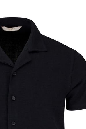Siyah Regular Fit Apaş Yaka Gömlek | XL