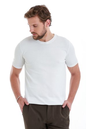 Beyaz Regular Fit Bisiklet Yaka Rayon Tişört | XXL