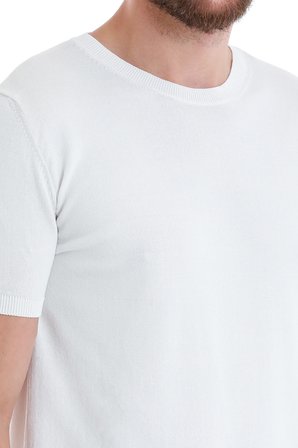 Beyaz Regular Fit Bisiklet Yaka Rayon Tişört | XXL