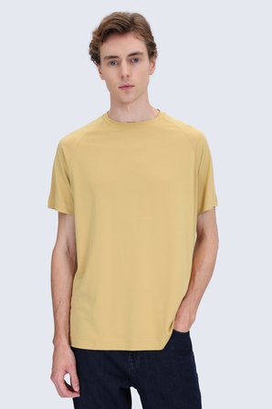 Hardal Regular Fit Bisiklet Yaka Reglan Kol Tişört | S