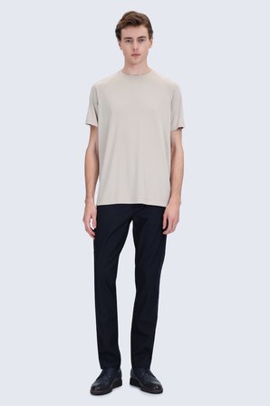 Ekru Regular Fit Bisiklet Yaka Reglan Kol Tişört | XXL