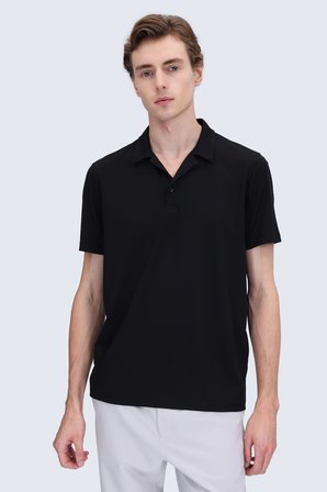 Siyah Regular Fit  Apaş Yaka Tişört | M