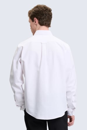 Beyaz Comfort Fit Uzun Kollu Keten Gömlek | L
