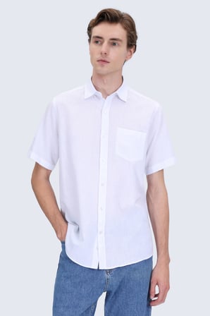 Beyaz Comfort Fit Düğmeli Yaka Kısa Kollu Pamuk Keten Karışımlı Gömlek | XL