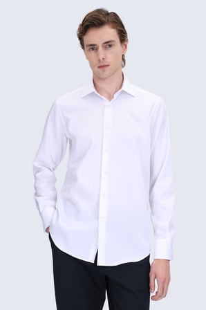 Beyaz Comfort Fit Slim Yaka Uzun Kollu Non Iron Saten Gömlek | M