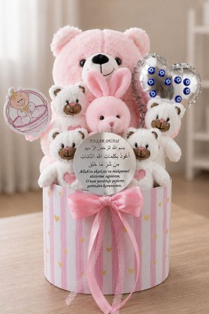Kız Bebek Hoş Geldin Hediye Kutusu – Nazar Dualı Aynalı Peluş Ayıcık, Tavşan ve Peluşlu Yeni Doğan Bebek Hediyesi
