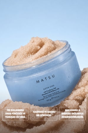 Satin Oud Bariyer Destekleyici Oud & Safran Vücut Peelingi 300 gr