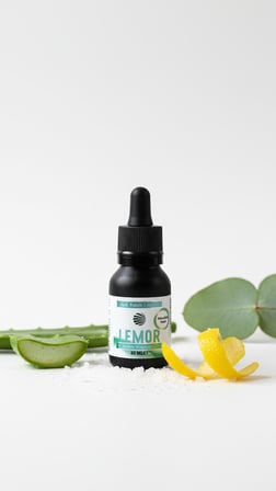 LEMOR Asitsiz Topuk Çatlağı ve Nasır Yumuşatıcı Solüsyon 60 ML