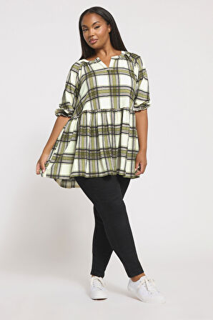 Büyük Beden Kısa Kollu V Yaka Fırfırlı Beli Lastikli Kareli T-shirt 322964