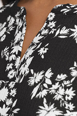 Büyük Beden V Yaka Kısa Kollu Bürümcük Kumaş Çiçek Desenli Bluz 322958