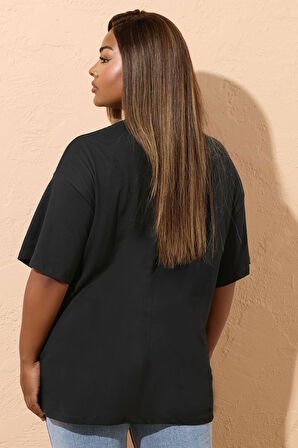 Büyük Beden Bisiklet Yaka Kısa Kollu Çiçek Desenli T-shirt 304197