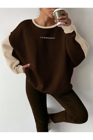 Rahat Kesim Slogan Baskılı Şardonlu Oversize Sweatshirt