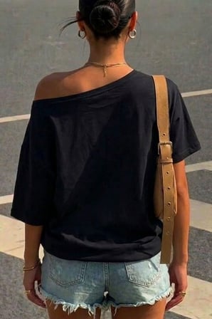 Kayık Yaka Kısa Kollu Kolej Baskılı Rahat Kesim Tişört