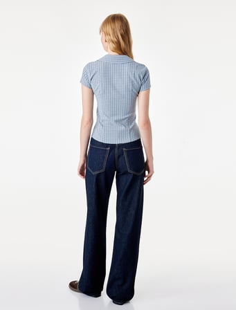 Fermuar Detaylı V Yaka Kısa Kollu Slim Fit Kareli Gömlek