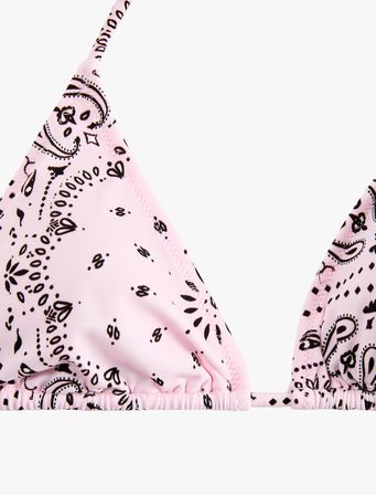 Halter Yaka Şal Desenli Üçgen Bikini Üstü