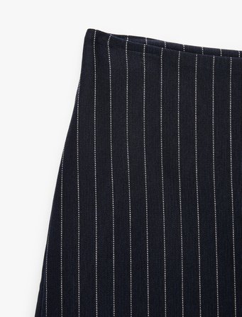 Slim Fit Fermuar Detaylı Çizgili Mini Şort Etek