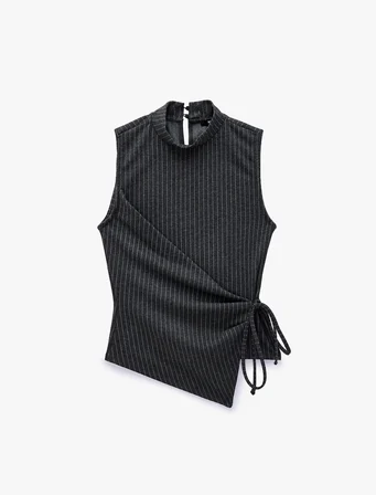 Slim Fit Bağlama Detaylı Kruvaze Çizgili Dik Yaka Kolsuz Bluz