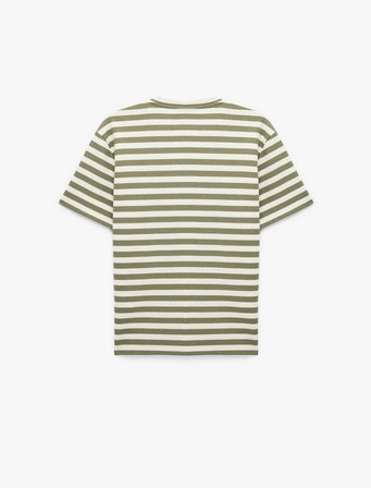 Regular Fit Kısa Kollu Düğmeli Henley Yaka Çizgili Tişört