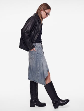 Volanlı Asimetrik Kesim Cepli Normal Bel Düğme Detaylı Pamuklu Denim Etek