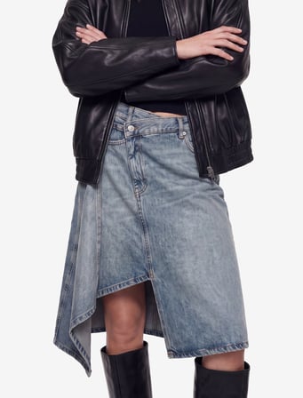 Volanlı Asimetrik Kesim Cepli Normal Bel Düğme Detaylı Pamuklu Denim Etek