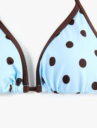 Kontrast Detaylı Biyeli Puantiyeli Üçgen Bikini Üstü