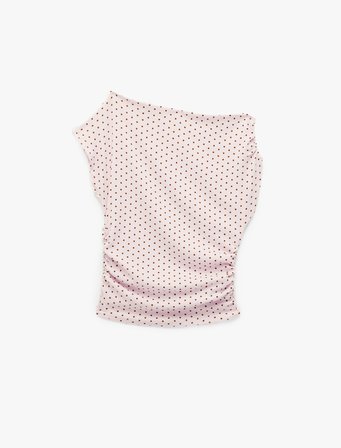 Bürümcük Kumaş Asimetrik Yaka Kısa Kollu Drapeli Slim Fit Puantiyeli Bluz