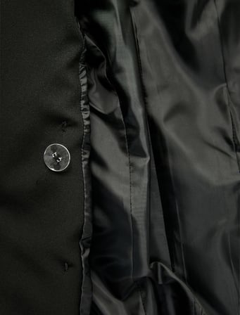 Düğmeli Dikiş Detaylı Kruvaze Yaka Blazer Ceket
