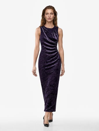 Slim Fit Bisiklet Yaka Drapeli Kolsuz Dokulu Kadife Midi Elbise