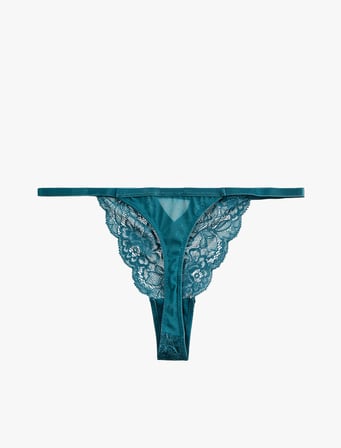 Rahat Kalıp Dantel String Külot