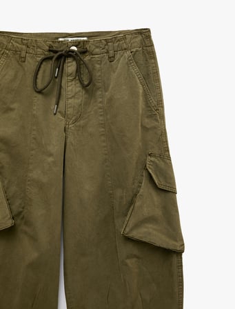 Rahat Kalıp Beli Bağcıklı Düğmeli Kargo Cepli Gabardin Pamuklu Balon Pantolon