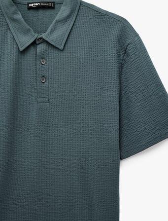 Pamuklu Waffle Dokulu Regular Fit Kısa Kollu Düğmeli Polo Yaka Tişört