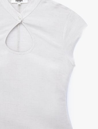 Damla Pencere Detaylı Mandarin Qipao Yaka Kısa Kollu Keten Bluz