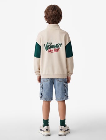 Baskılı Uzun Kollu Dik Yaka Fermuarlı Sweatshirt