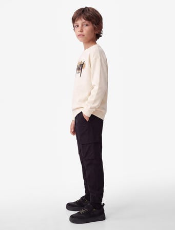 Şardonlu Bisiklet Yaka Uzun Kollu Baskılı Sweatshirt