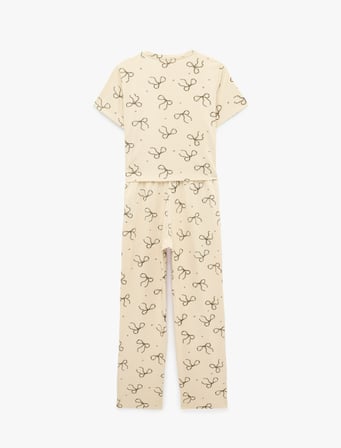 Fiyonk Desenli Rahat Kesim Bisiklet Yaka Kısa Kollu Pijama Takımı
