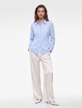 Klasik Yaka Düğmeli Regular Fit Basic Uzun Kollu Poplin Gömlek