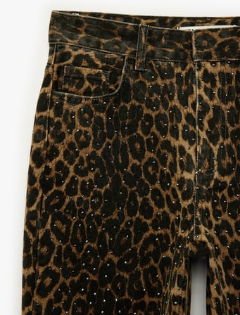 Pamuklu Düğmeli Cepli Taş Detaylı Düz Paça Leopar Pantolon - Longer Straight Jeans