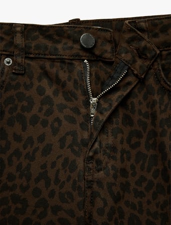 Normal Bel Pamuklu Dar Kesim Kısa İspanyol Paça Leopar Pantolon - Flare Jeans