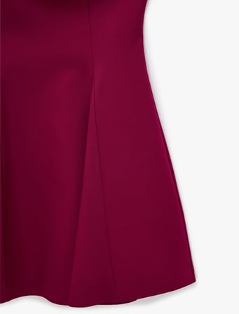 Slim Fit Bisiklet Yaka Kolsuz Mini Kloş Elbise