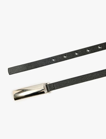 Metal Aksesuarlı Tokalı İnce Suni Deri Kemer