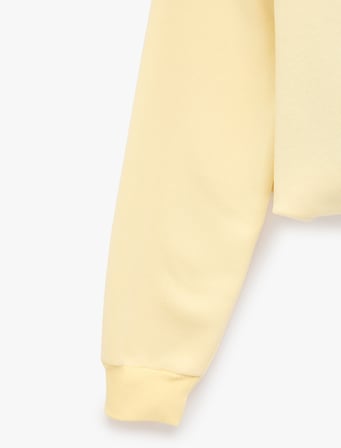 Şardonlu Rahat Kalıp Bisiklet Yaka Uzun Kollu Katmanlı Baskılı Sweatshirt