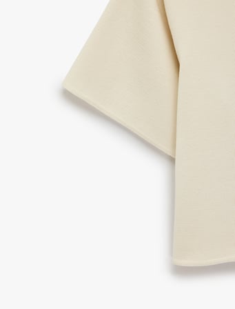 Boxy Fit Kısa Kollu V Yaka Crop Triko Kazak