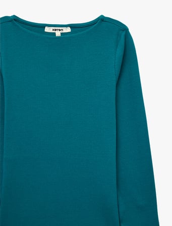 Slim Fit Pamuklu Kayık Yaka Uzun Kollu Basic Bluz